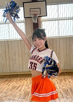 Moe Sakakibara
